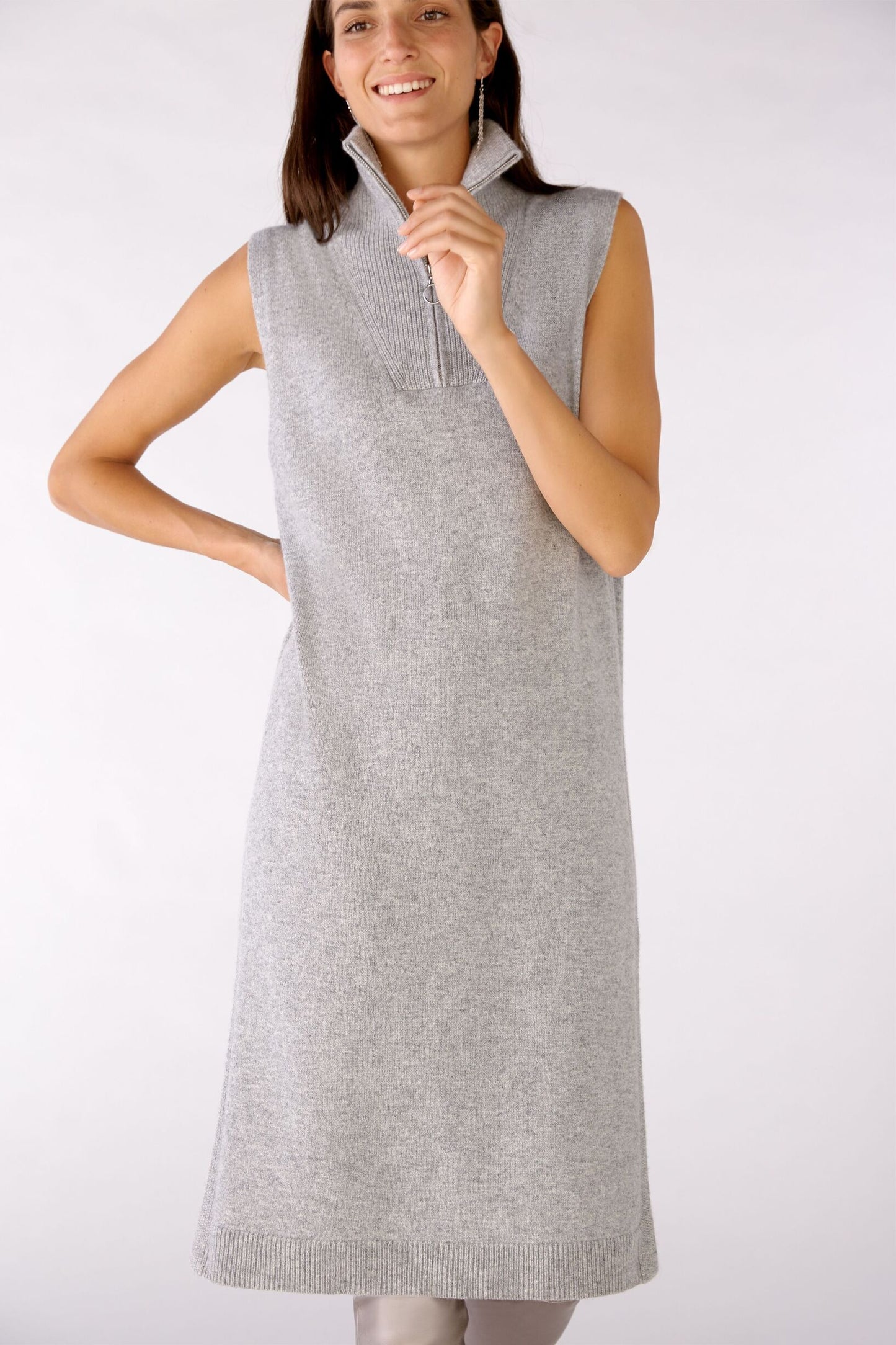 Strickkleid mit Stehkragen