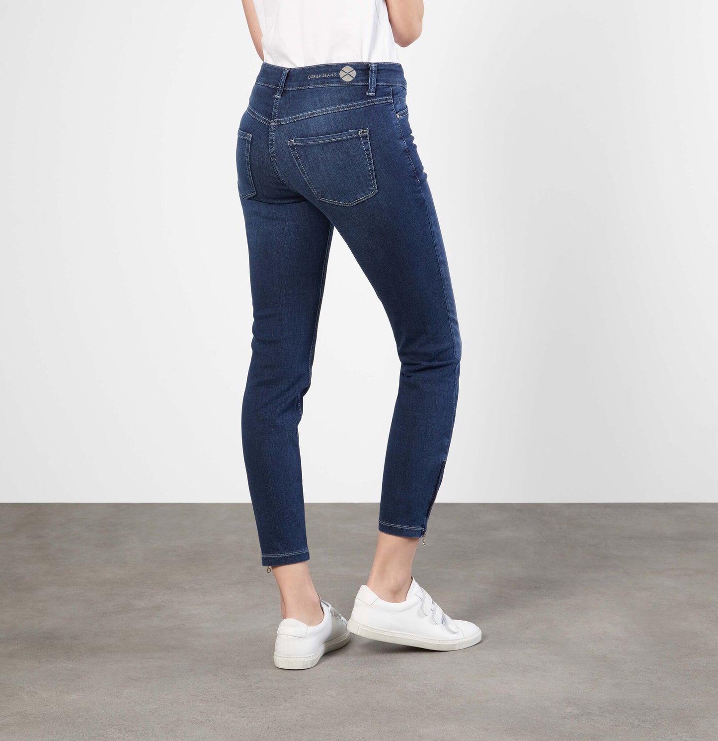 DREAM CHIC , Dream denim