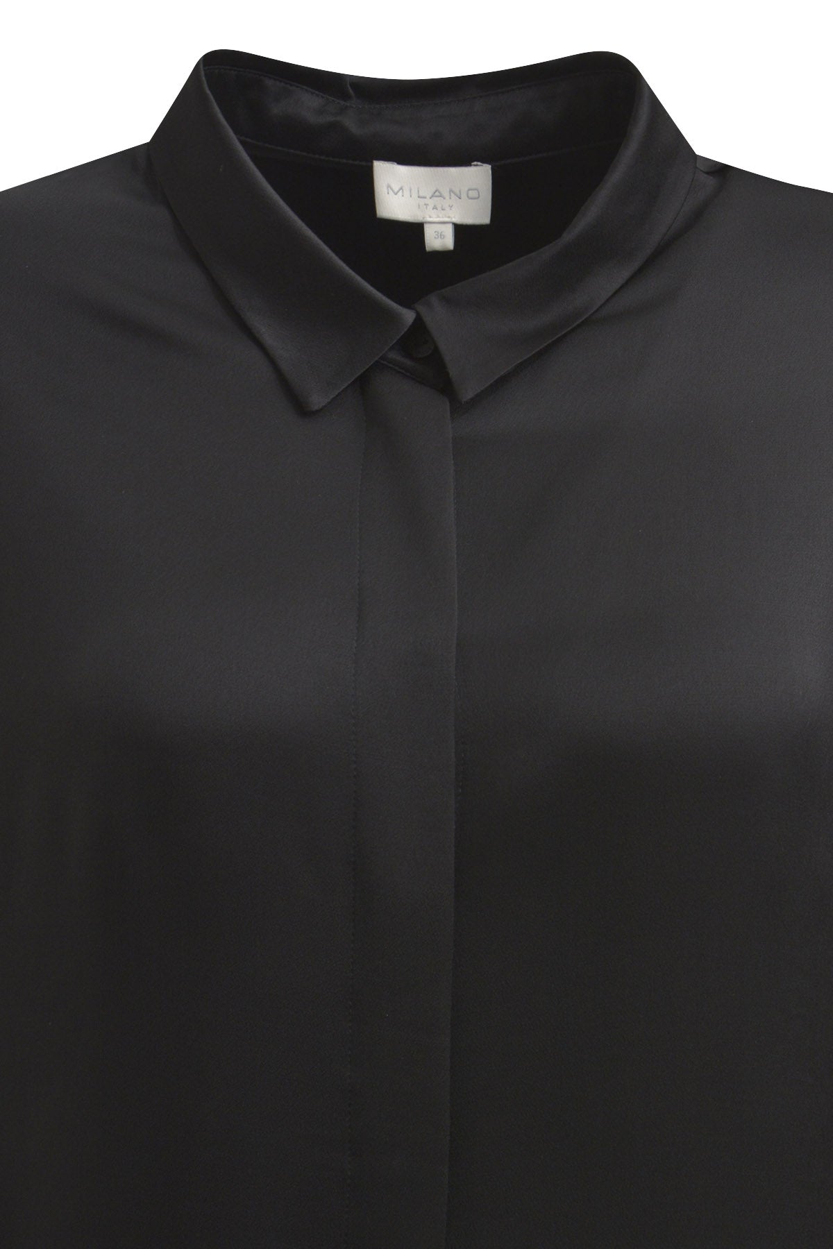 Blouse with collar, placket and 1/1 sleeves