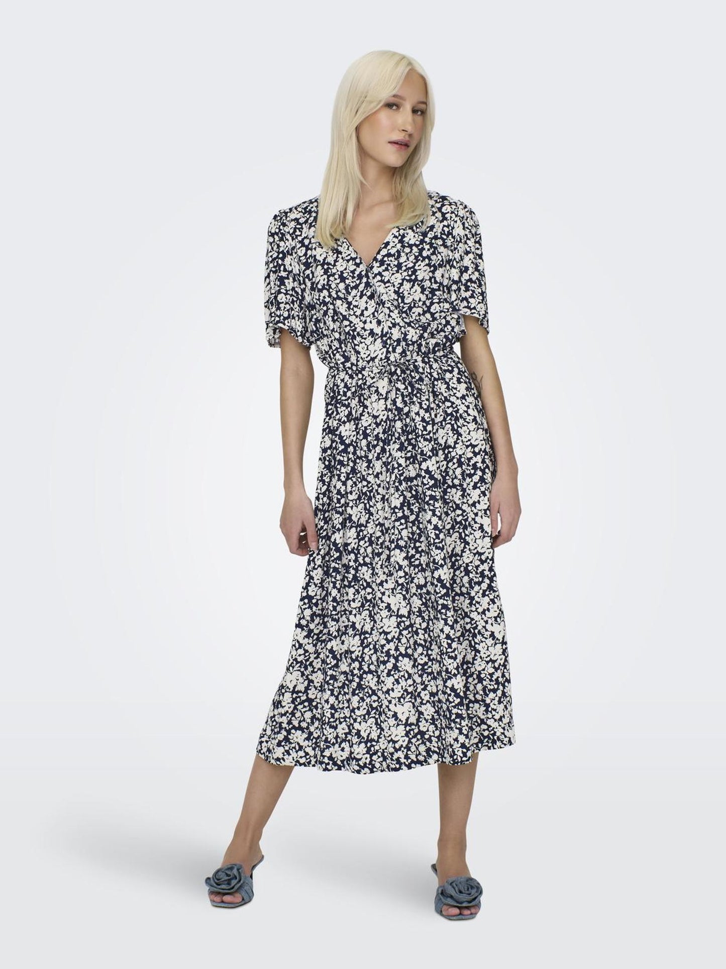 ONLHALIA S/S MIDI DRESS WVN NOOS