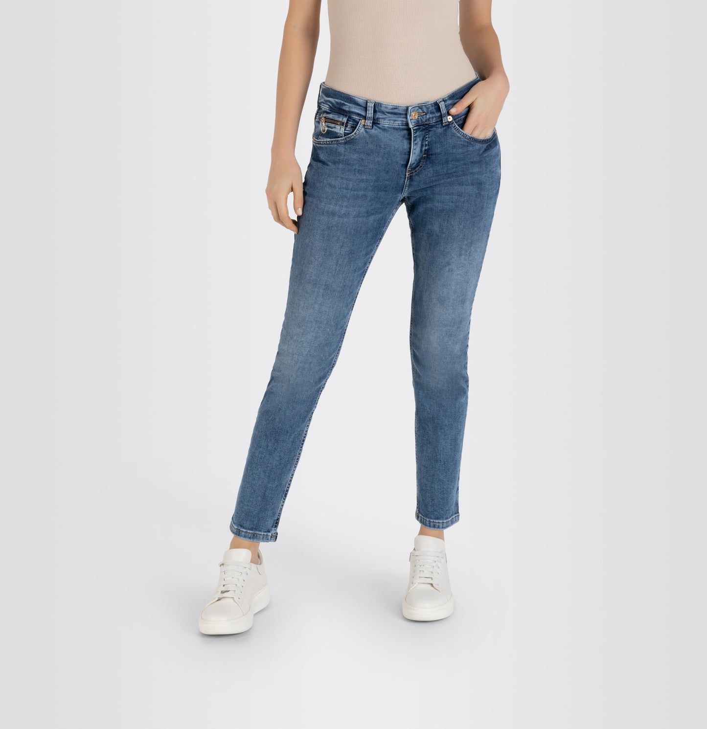 MAC JEANS - SLIM , Super soft summer denim